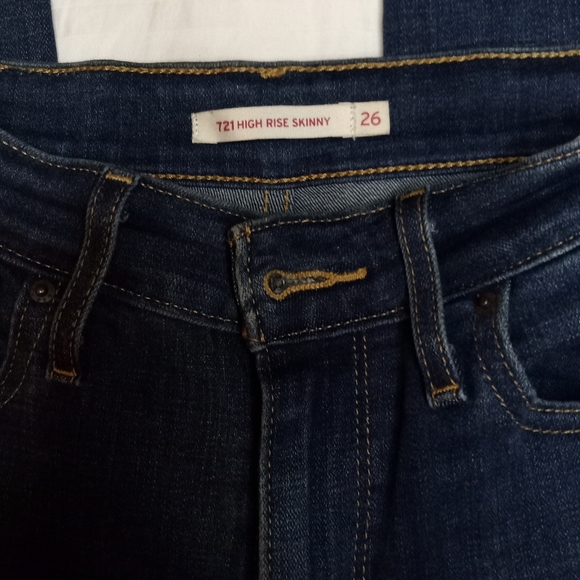 Levi's Skinny Jeans - Picture 5 of 5
